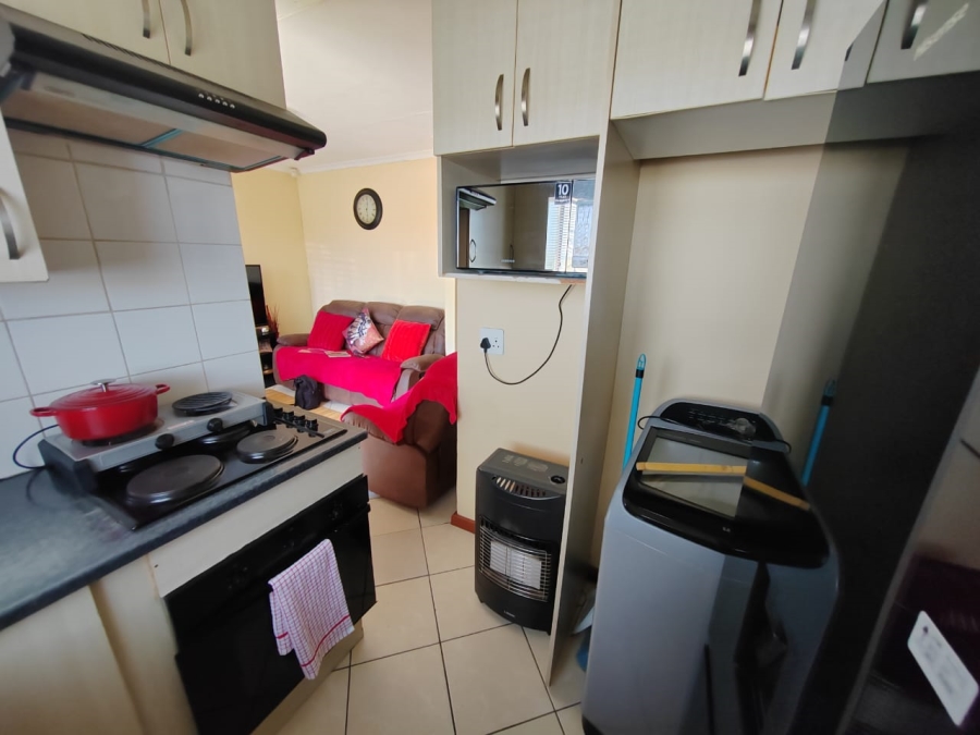 2 Bedroom Property for Sale in Silversands Western Cape